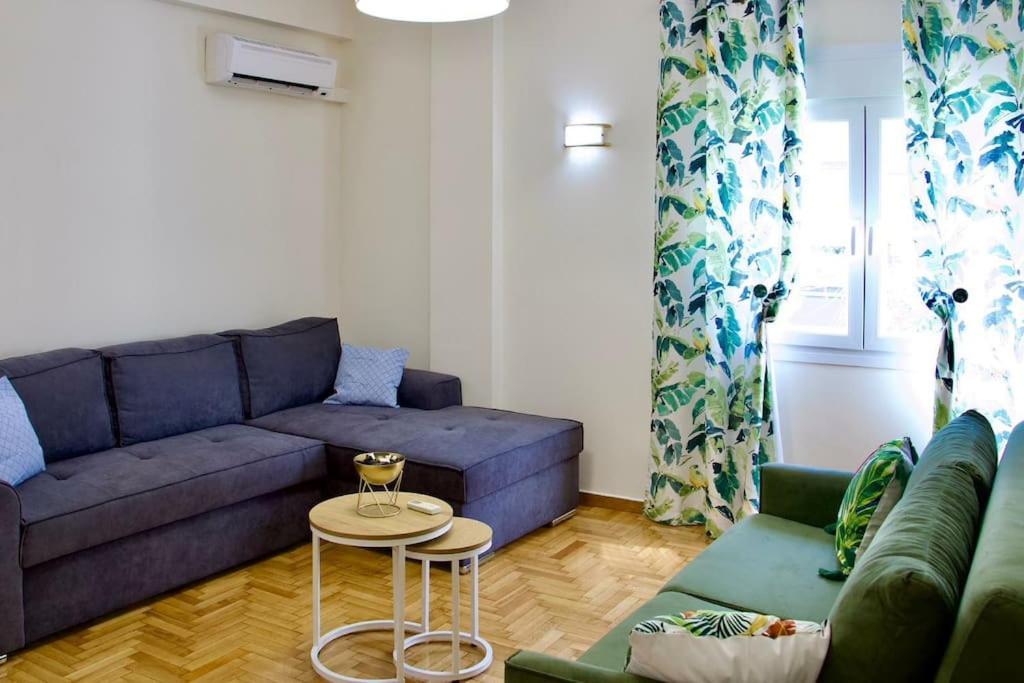 Glyfada Path Of Poets Apartman Athén Kültér fotó